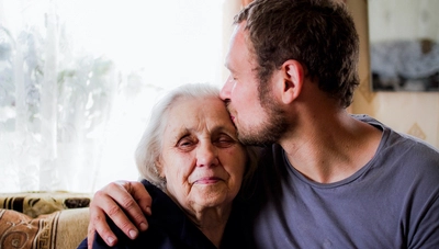 How To Spend Time With Someone Who Is in Hospice Care